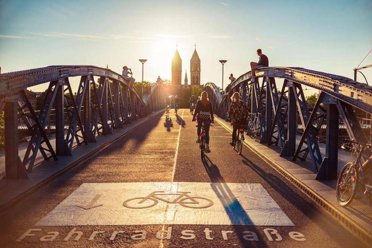 Luxus Penthouse Whiterussian Apartman Freiburg im Breisgau Kültér fotó